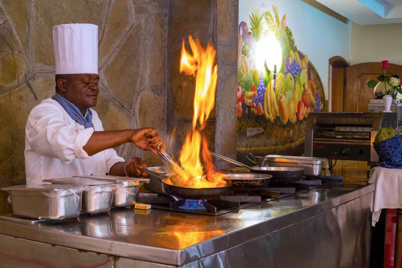 Hotel Comfort Gardens Nairobi Zewnętrze zdjęcie